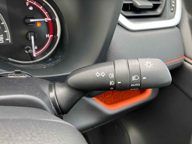 ＲＡＶ４ アドベンチャー　４ＷＤ　ＥＴＣ　バックカメラ　クリアランスソナー　オートクルーズコントロール　レーンアシスト　パワーシート　衝突被害軽減システム　ナビ　ＴＶ　オートマチックハイビーム　オートライト　ＬＥＤヘッドランプ（21枚目）