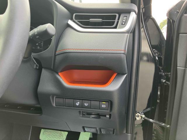 ＲＡＶ４ アドベンチャー　４ＷＤ　ＥＴＣ　バックカメラ　クリアランスソナー　オートクルーズコントロール　レーンアシスト　パワーシート　衝突被害軽減システム　ナビ　ＴＶ　オートマチックハイビーム　オートライト　ＬＥＤヘッドランプ（36枚目）