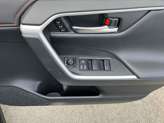 ＲＡＶ４ アドベンチャー　４ＷＤ　ＥＴＣ　バックカメラ　クリアランスソナー　オートクルーズコントロール　レーンアシスト　パワーシート　衝突被害軽減システム　ナビ　ＴＶ　オートマチックハイビーム　オートライト　ＬＥＤヘッドランプ（39枚目）
