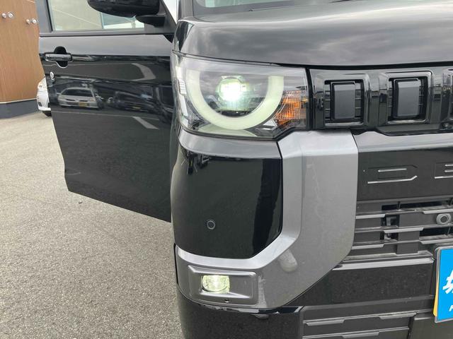 デリカミニ 　４ＷＤターボ　全周囲カメラ　両側電動スライドドア　クリアランスソナー　オートクルーズコントロール　オートライト　スマートキー　アイドリングストップ　電動格納ミラー　シートヒーター　ベンチシート　ＣＶＴ（12枚目）