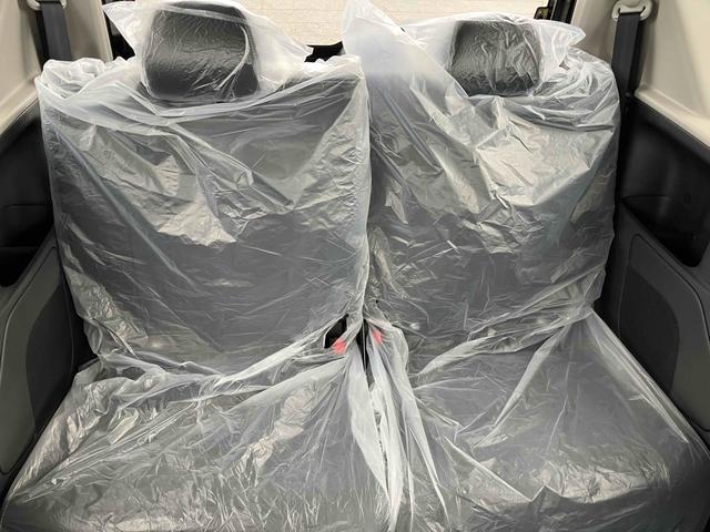 デリカミニ 　４ＷＤターボ　全周囲カメラ　両側電動スライドドア　クリアランスソナー　オートクルーズコントロール　オートライト　スマートキー　アイドリングストップ　電動格納ミラー　シートヒーター　ベンチシート　ＣＶＴ（35枚目）