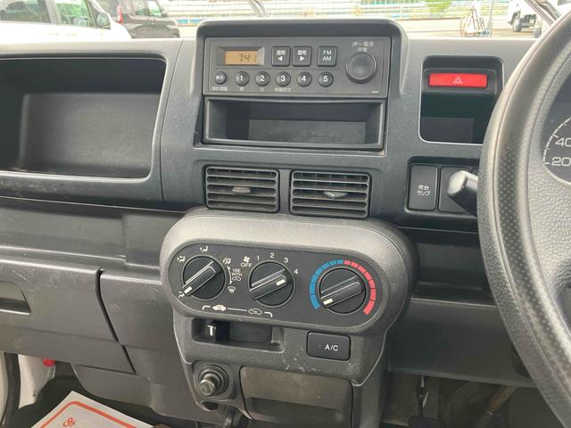 アクティトラック SDX 4WD 軽トラック MT エアコン 運転席エアバッグ(18枚目)