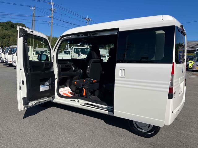 当店のお車をご覧いただきましてありがとうございます。お車についてのご質問やお見積りのご依頼、ご購入にあたってのご相談などお気軽にお問い合わせ下さい!