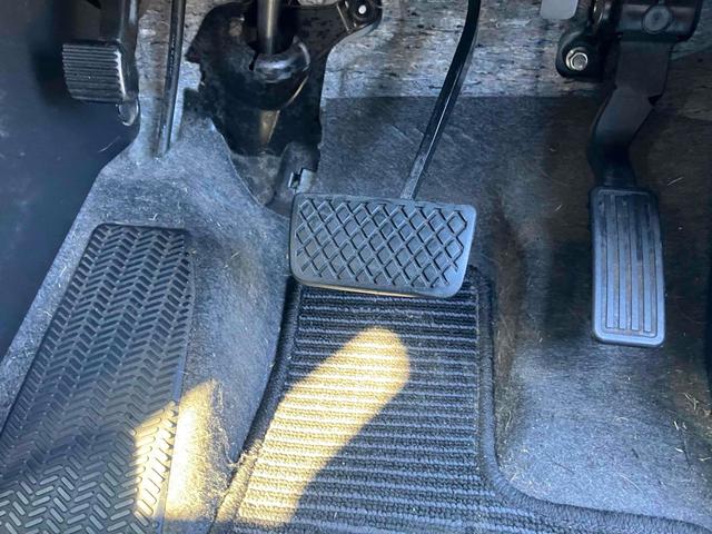 この度は当店のお車をご覧になっていただき、誠にありがとうございます。ぜひじっくりとご検討下さい。気軽にお問合せ・お見積りお待ちしております。