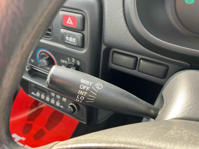 アクティトラック ＳＤＸ　軽トラック　ＡＴ　エアコン　運転席エアバッグ（14枚目）