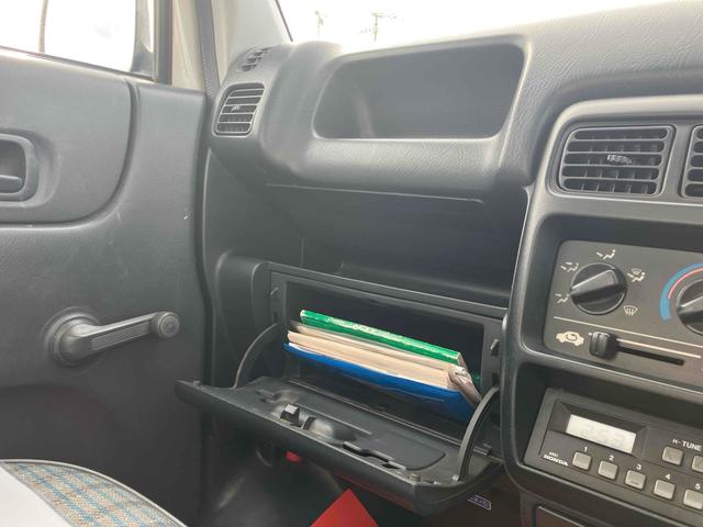 アクティトラック ＳＤＸ　軽トラック　ＡＴ　エアコン　運転席エアバッグ（23枚目）