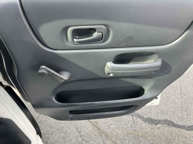 アクティトラック ＳＤＸ　軽トラック　ＡＴ　エアコン　運転席エアバッグ（25枚目）