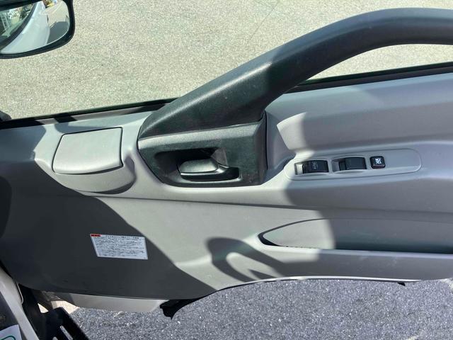 ダイナトラック トラック AT 衝突被害軽減システム レーンアシスト ETC ナビ TV アイドリングストップ 電動格納ミラー ESC エアコン パワーウィンドウ 運転席エアバッグ CD(34枚目)