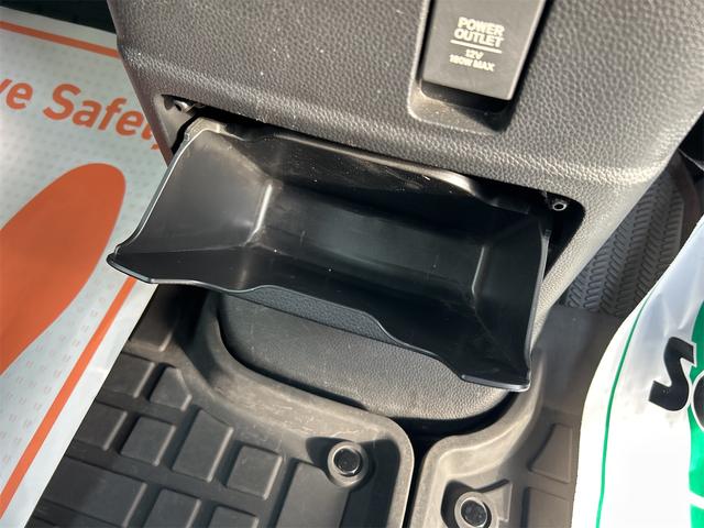 N-BOXカスタム ETC バックカメラ 両側電動スライドドア TV クリアランスソナー オートクルーズコントロール レーンアシスト 衝突被害軽減システム オートライト スマートキー アイドリングストップ 電動格納ミラー(50枚目)