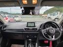 毎回座るフロントシート。運転席は必ず使用する部分ですので、座り心地が重要です!