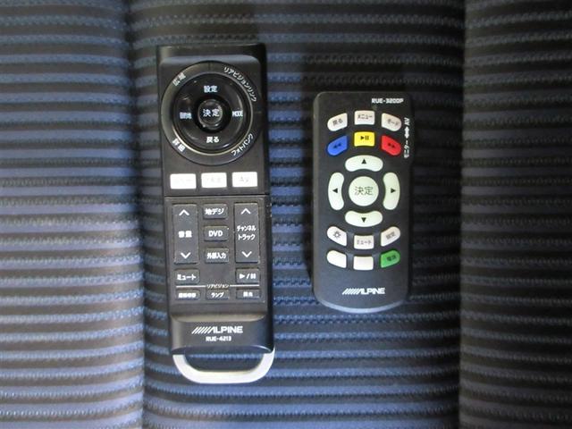 ヴォクシー ＺＳ　地デジ　盗難防止システム　オートエアコン　ダブルエアバッグ　ＤＶＤ再生可　ＥＴＣ　ＬＥＤヘッドライト　キーレスエントリー　メモリーナビ　ナビＴＶ　３列シート　リアオートエアコン　横滑り防止　ＰＷ（19枚目）