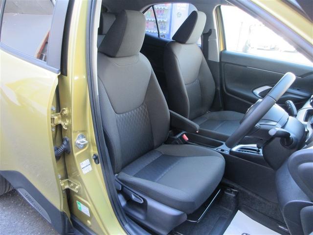 ヤリスクロス ハイブリッドＧ　ＴＳＳ　イモビライザー　バックモニタ－　記録簿有　エアコン　インテリキー　フルセグＴＶ　パワーウィンド　Ｗエアバック　オートクルーズ　キーフリー　横滑防止装置　サイドエアバッグ　エアバッグ　アルミ（5枚目）