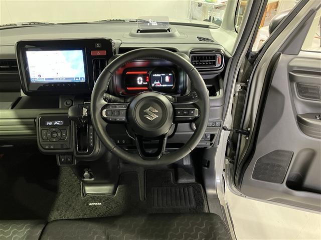 スペーシアギア ハイブリッドＸＺ　アクティブクルーズコントロール　インテリキー　Ｂカメラ　アルミホイール　ＬＥＤ　フルセグ　セキュリティ　横滑り防止装置　アイドリングストップ　オートエアコン　パワステ　エアバック　キーレススタート（3枚目）