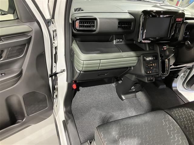 スペーシアギア ハイブリッドＸＺ　アクティブクルーズコントロール　インテリキー　アルミホイール　ＬＥＤ　セキュリティ　横滑り防止装置　アイドリングストップ　オートエアコン　パワステ　エアバック　キーレススタート　ＡＢＳ　誤発信抑制機能（4枚目）