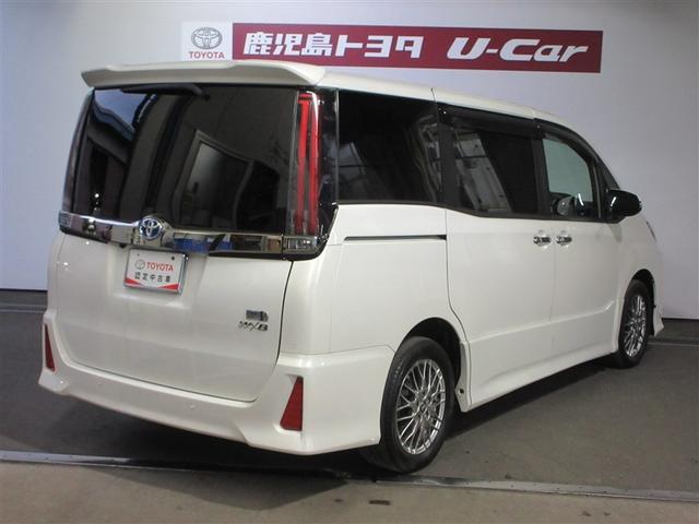 ノア ハイブリッドＳｉ　ダブルバイビーＩＩ　ハーフレザーＳ　Ｂカメラ　横滑り防止装置　記録簿有　ＬＥＤ　地デジ　オートクルーズ　ＤＶＤ再生可　メモリナビ　エアバッグ　ＥＴＣ　ナビ＆ＴＶ　３列シート　ＡＢＳ　アルミホイール　スマートキ　キーレス（2枚目）