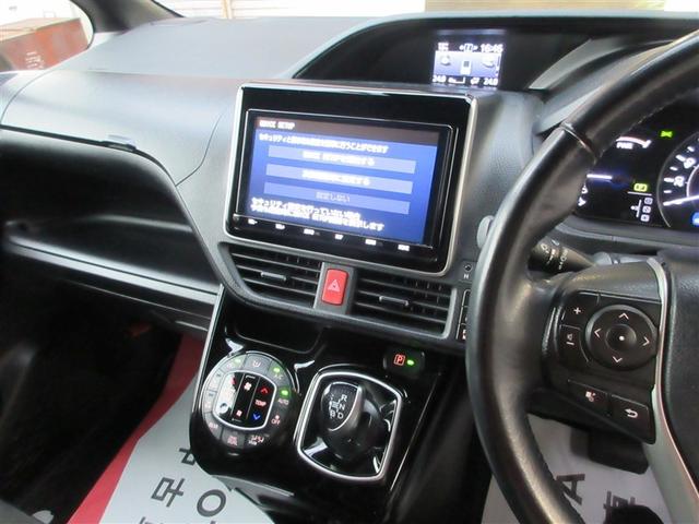 ノア ハイブリッドＳｉ　ダブルバイビーＩＩ　ハーフレザーＳ　Ｂカメラ　横滑り防止装置　記録簿有　ＬＥＤ　地デジ　オートクルーズ　ＤＶＤ再生可　メモリナビ　エアバッグ　ＥＴＣ　ナビ＆ＴＶ　３列シート　ＡＢＳ　アルミホイール　スマートキ　キーレス（20枚目）