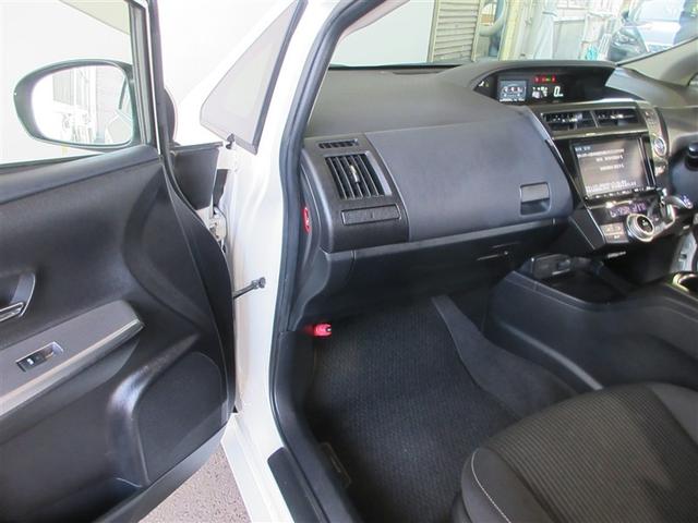 プリウスα S クルコン スマキー LEDヘッド 盗難防止システム 地デジTV 整備記録簿 パワーウィンドウ ESC 運転席エアバッグ サイドカーテンエアバック デュアルエアバック ETC車載器 キーレスエントリー(4枚目)