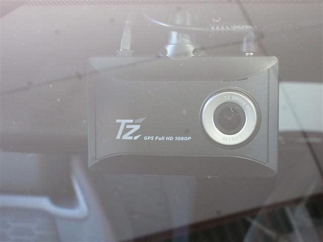 カローラスポーツ ハイブリッドＧ　Ｚ　ＴＳＳ　ＡＡＣ　エアバッグ　ＡＣ１００Ｖ電源　フルセグＴＶ　イモビライザー　ナビＴＶ　スマートキ－　ＶＳＣ　ＡＢＳ　キーフリー　パワーウィンドウ　ＬＥＤ　メモリーナビ　ドラレコ　アルミホイール　ＥＴＣ（16枚目）