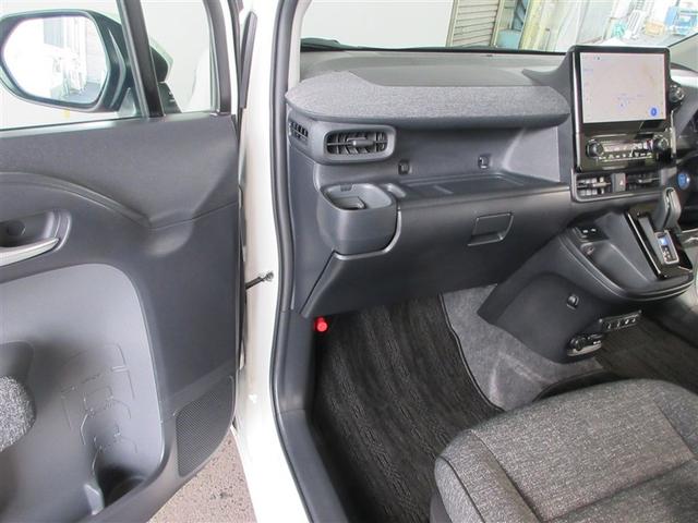 シエンタ ハイブリッドZ TSS エアバック デモカー キーレスエントリー ナビTV イモビライザー 整備記録簿 バックモニター LEDヘッドライト ETC車載器 横滑り防止 スマートキー オートエアコン サイドエアバッグ(4枚目)