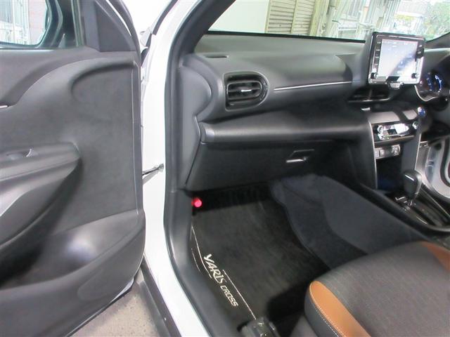 ヤリスクロス ハイブリッドＺ　アドベンチャー　インテリジェントクリアランスソナー　ＡＷ　Ｂカメラ　スマートキー＆プッシュスタート　ＬＥＤヘッドライト　Ｐシート　ドライブレコーダー　クルコン　横滑り防止装置　オートエアコン　ＥＴＣ　キーフリー（4枚目）