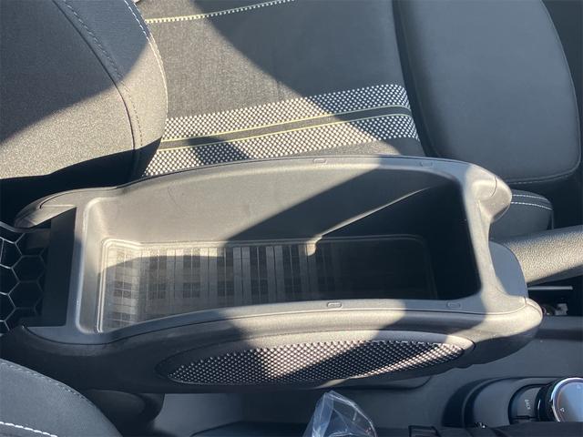 MINI クーパーS ETC ナビ アルミホイール オートマチックハイビーム オートライト HID スマートキー アイドリングストップ 盗難防止システム ABS ESC DVD再生 USB ミュージックプレイヤー接続可(41枚目)