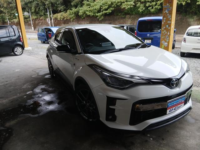 C-HR S GRスポーツ ドライブレコーダー ETC オートクルーズコントロール 衝突被害軽減システム TV オートライト LEDヘッドランプ アルミホイール スマートキー CVT 盗難防止システム 衝突安全ボディ USB(13枚目)