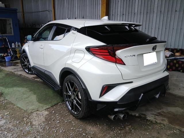 C-HR S GRスポーツ ドライブレコーダー ETC オートクルーズコントロール 衝突被害軽減システム TV オートライト LEDヘッドランプ アルミホイール スマートキー CVT 盗難防止システム 衝突安全ボディ USB(16枚目)