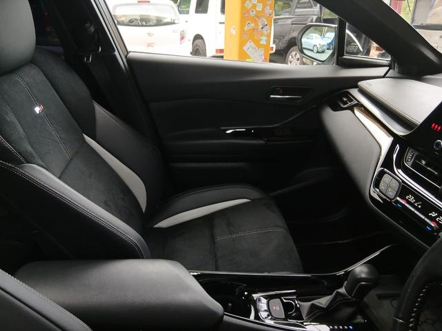 C-HR S GRスポーツ ドライブレコーダー ETC オートクルーズコントロール 衝突被害軽減システム TV オートライト LEDヘッドランプ アルミホイール スマートキー CVT 盗難防止システム 衝突安全ボディ USB(22枚目)