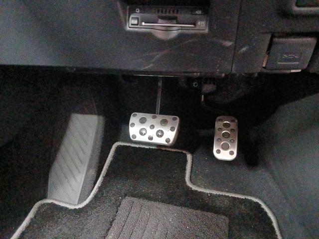 C-HR S GRスポーツ ドライブレコーダー ETC オートクルーズコントロール 衝突被害軽減システム TV オートライト LEDヘッドランプ アルミホイール スマートキー CVT 盗難防止システム 衝突安全ボディ USB(34枚目)