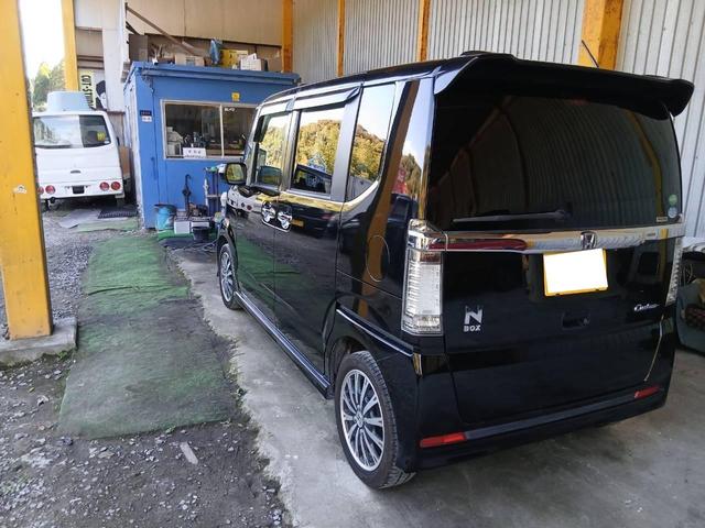 Ｎ－ＢＯＸカスタム Ｇ　ターボＳＳパッケージ　バックカメラ　両側電動スライドドア　ナビ　ＴＶ　オートクルーズコントロール　衝突被害軽減システム　ＨＩＤ　スマートキー　アイドリングストップ　電動格納ミラー　ベンチシート　ＣＶＴ　盗難防止システム（16枚目）