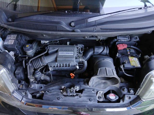 Ｎ－ＢＯＸカスタム Ｇ　ターボＳＳパッケージ　バックカメラ　両側電動スライドドア　ナビ　ＴＶ　オートクルーズコントロール　衝突被害軽減システム　ＨＩＤ　スマートキー　アイドリングストップ　電動格納ミラー　ベンチシート　ＣＶＴ　盗難防止システム（20枚目）