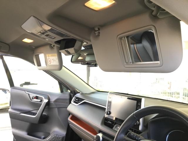 ＲＡＶ４ アドベンチャー　クルコン　衝突被害軽減Ｂ　障害物センサー　バックカメラ　ドラレコ　純正ナビ　フルセグ　ＥＴＣ２．０　電動シート　リヤカメラ　レザー　クルーズＣ　ナビテレビ　ＬＥＤライト　イモビ　地デジ　ＥＳＣ　ＰＳ（30枚目）