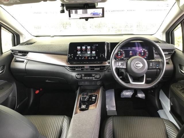 オーラ Ｇレザーエディション　全周囲カメラ　クルコン　障害物センサー　純正ナビ　ＥＴＣ　ドラレコ　シートヒーター　Ｃソナー　シ－トヒ－タ－　追突防止　地デジ　ＵＳＢポート　横滑り防止　本革　ＬＥＤ　ドライブレコーダー　盗難防止（2枚目）