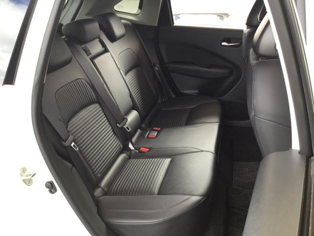 オーラ Ｇレザーエディション　全周囲カメラ　クルコン　障害物センサー　純正ナビ　ＥＴＣ　ドラレコ　シートヒーター　Ｃソナー　シ－トヒ－タ－　追突防止　地デジ　ＵＳＢポート　横滑り防止　本革　ＬＥＤ　ドライブレコーダー　盗難防止（13枚目）