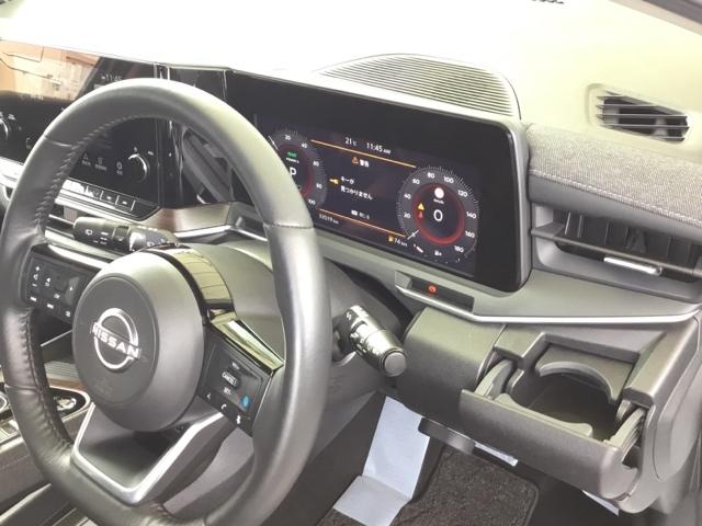 オーラ Ｇレザーエディション　全周囲カメラ　クルコン　障害物センサー　純正ナビ　ＥＴＣ　ドラレコ　シートヒーター　Ｃソナー　シ－トヒ－タ－　追突防止　地デジ　ＵＳＢポート　横滑り防止　本革　ＬＥＤ　ドライブレコーダー　盗難防止（28枚目）