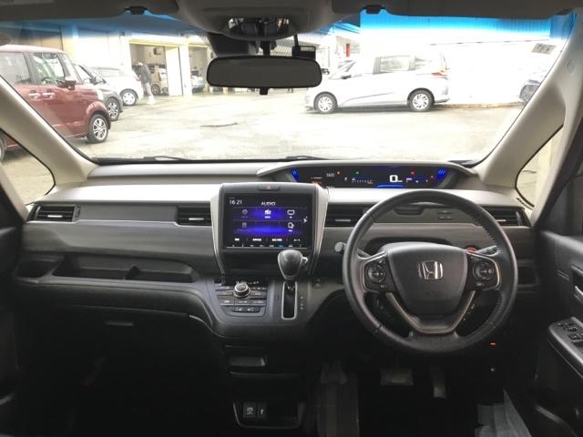 フリード Ｇ・ホンダセンシング　両側電動スライドドア　クルコン　衝突軽減Ｂ　純正ナビ　フルセグ　ＥＴＣ　ドラレコ　シートヒーター　Ｆセグ　追突被害軽減ブレーキ　ｉストップ　Ｗエアバッグ　パワーウィンドウ　スマートキ　ＶＳＡ　エアコン（2枚目）