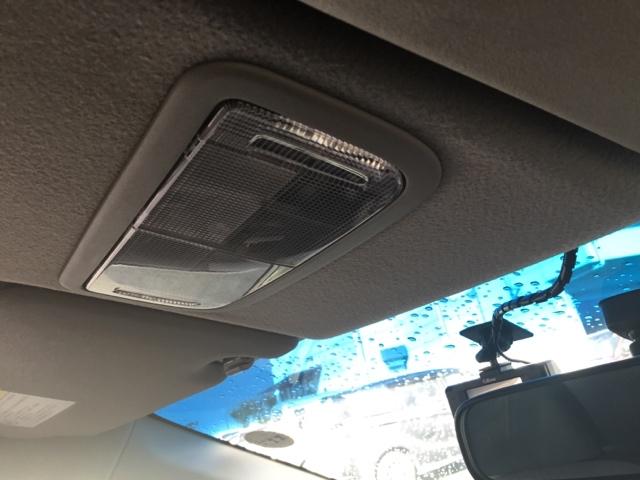 フリードハイブリッド ジャストセレクション　片側電動スライドドア　純正ナビ　フルセグ　ＥＴＣ　前後ドラレコ　両側スライド片側電動ドア　ナビテレビ　セキュリティー　横滑り防止機能　オートクルーズ　地デジ　エアバック　ウォークスルー　ＤＶＤ再生可能（28枚目）