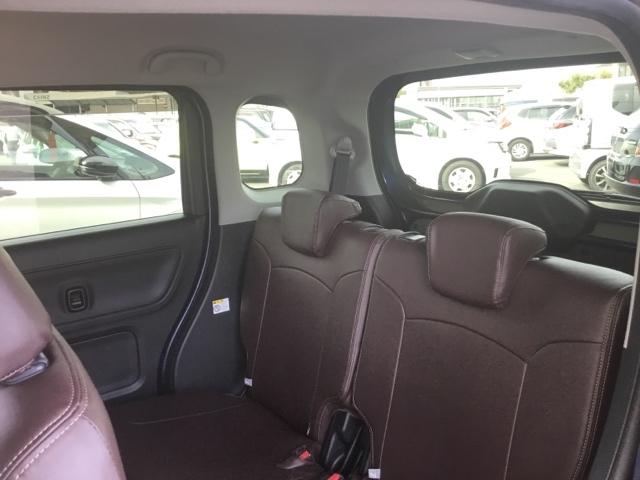 ワゴンＲスマイル ハイブリッドＸ　両側電動スライドドア　全周囲カメラ　クルコン　純正ナビ　ＥＴＣ　運転席シートヒーター　前席シートヒーター　ＵＳＢ　横滑り防止　サイドエアバッグ　バックカメラ　セキュリティーアラーム　スマートキー（11枚目）