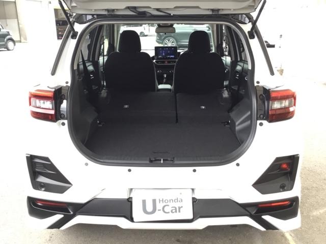 ライズ Ｚ　クルコン　バックカメラ　純正ナビ　フルセグ　ＥＴＣ　コーナーセンサ　誤発進抑制機能　エアコン　エアロ　シートヒータ　スマートキー＆プッシュスタート　地デジＴＶ　ＶＳＡ　盗難防止装置　ターボ車　キーレス（9枚目）