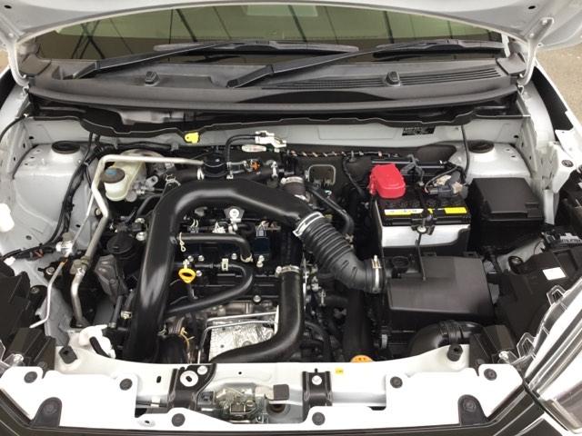 ライズ Ｚ　クルコン　バックカメラ　純正ナビ　フルセグ　ＥＴＣ　コーナーセンサ　誤発進抑制機能　エアコン　エアロ　シートヒータ　スマートキー＆プッシュスタート　地デジＴＶ　ＶＳＡ　盗難防止装置　ターボ車　キーレス（28枚目）