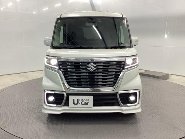 スペーシアカスタム ハイブリッドＸＳターボ　両側電動スライドドア　全周囲カメラ　クルコン　ＥＴＣ　前後ドラレコ　運転席シートヒーター　両自動ドア　前後誤発進抑制機能　ドライブレコーダ　ＡＣ　リアコーナーセンサー　リアカメラ　盗難防止　ＵＳＢ接続（6枚目）