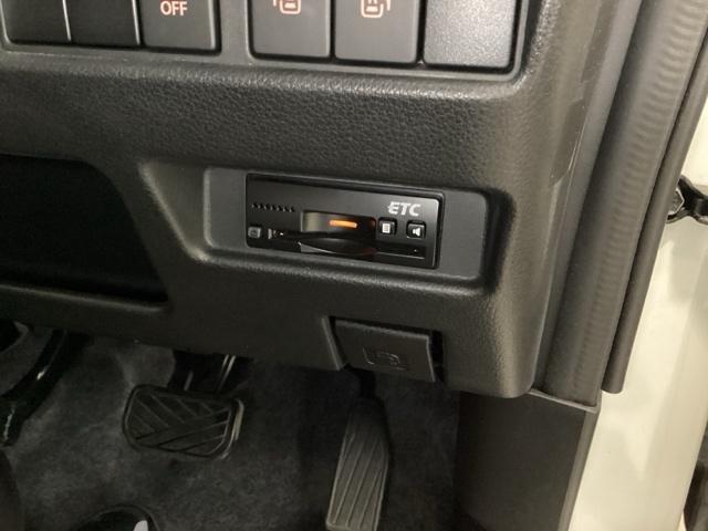 スペーシアカスタム ハイブリッドＸＳターボ　両側電動スライドドア　全周囲カメラ　クルコン　ＥＴＣ　前後ドラレコ　運転席シートヒーター　両自動ドア　前後誤発進抑制機能　ドライブレコーダ　ＡＣ　リアコーナーセンサー　リアカメラ　盗難防止　ＵＳＢ接続（14枚目）