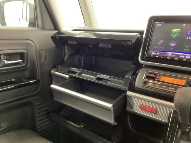 スペーシアカスタム ハイブリッドＸＳターボ　両側電動スライドドア　全周囲カメラ　クルコン　ＥＴＣ　前後ドラレコ　運転席シートヒーター　両自動ドア　前後誤発進抑制機能　ドライブレコーダ　ＡＣ　リアコーナーセンサー　リアカメラ　盗難防止　ＵＳＢ接続（19枚目）