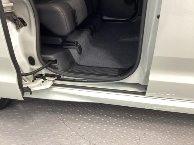 スペーシアカスタム ハイブリッドＸＳターボ　両側電動スライドドア　全周囲カメラ　クルコン　ＥＴＣ　前後ドラレコ　運転席シートヒーター　両自動ドア　前後誤発進抑制機能　ドライブレコーダ　ＡＣ　リアコーナーセンサー　リアカメラ　盗難防止　ＵＳＢ接続（30枚目）