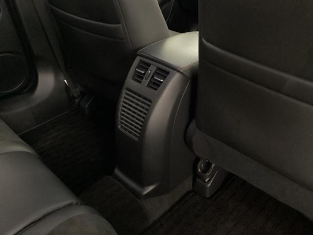 ジェイド ハイブリッドＲＳ・ホンダセンシング　クルコン　純正ナビ　フルセグ　ドラレコ　助手席エアバッグ　サイドエアバック　オートクルーズコントロール　ＬＥＤライト　イモビライザー　地デジ　ＥＴＣ車載器　オートエアコン　リアカメラ　ナビＴＶ　ＤＶＤ（24枚目）