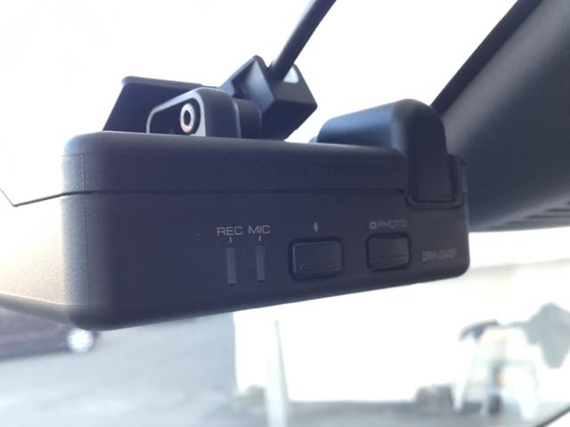 フリード ｅ：ＨＥＶエアー　デモカー　ディスプレイオーディオ　ＥＴＣ　前後ドラレコ　キーフリ　両側電動ドア　クルコン　禁煙　サイドエアバッグ　盗難防止装置　オートエアコン　ＬＥＤライト　スマートキー　オートライト　ＥＳＣ　Ｄレコ（22枚目）