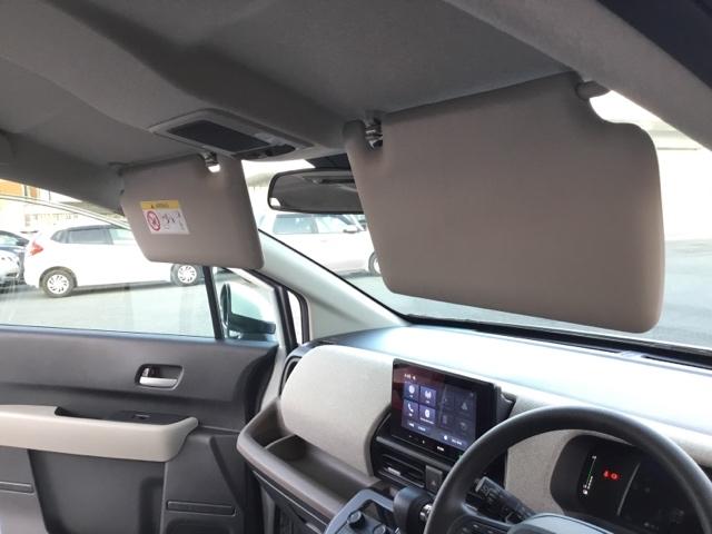 フリード ｅ：ＨＥＶエアー　デモカー　ディスプレイオーディオ　ＥＴＣ　前後ドラレコ　キーフリ　両側電動ドア　クルコン　禁煙　サイドエアバッグ　盗難防止装置　オートエアコン　ＬＥＤライト　スマートキー　オートライト　ＥＳＣ　Ｄレコ（27枚目）