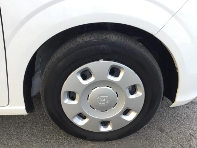 フリード ｅ：ＨＥＶエアー　デモカー　ディスプレイオーディオ　ＥＴＣ　前後ドラレコ　キーフリ　両側電動ドア　クルコン　禁煙　サイドエアバッグ　盗難防止装置　オートエアコン　ＬＥＤライト　スマートキー　オートライト　ＥＳＣ　Ｄレコ（30枚目）