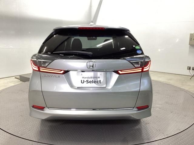 シャトル Ｇホンダセンシング　クルコン　バックカメラ　純正ナビ　ＥＴＣ　ドラレコ　盗難警報装置　Ｒカメ　スマートキー　横滑り防止　パワーウィンドウ　ＡＢＳ　エアバッグ　キーレス　助手席エアバッグ　追突被害軽減ブレーキ　Ａストップ（9枚目）