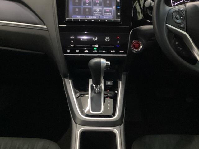 シャトル Ｇホンダセンシング　クルコン　バックカメラ　純正ナビ　ＥＴＣ　ドラレコ　盗難警報装置　Ｒカメ　スマートキー　横滑り防止　パワーウィンドウ　ＡＢＳ　エアバッグ　キーレス　助手席エアバッグ　追突被害軽減ブレーキ　Ａストップ（26枚目）